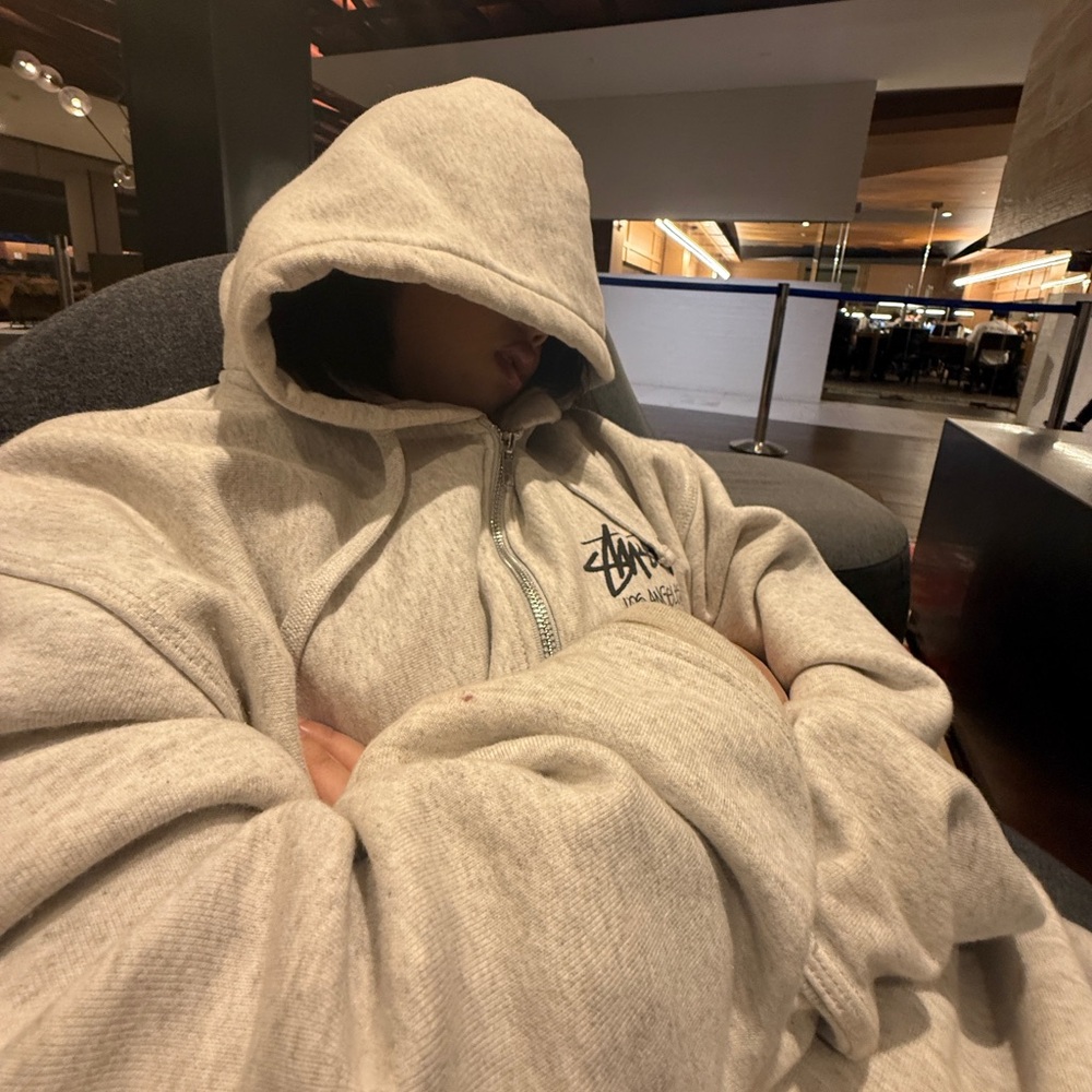 gray los angeles stussy sweater
